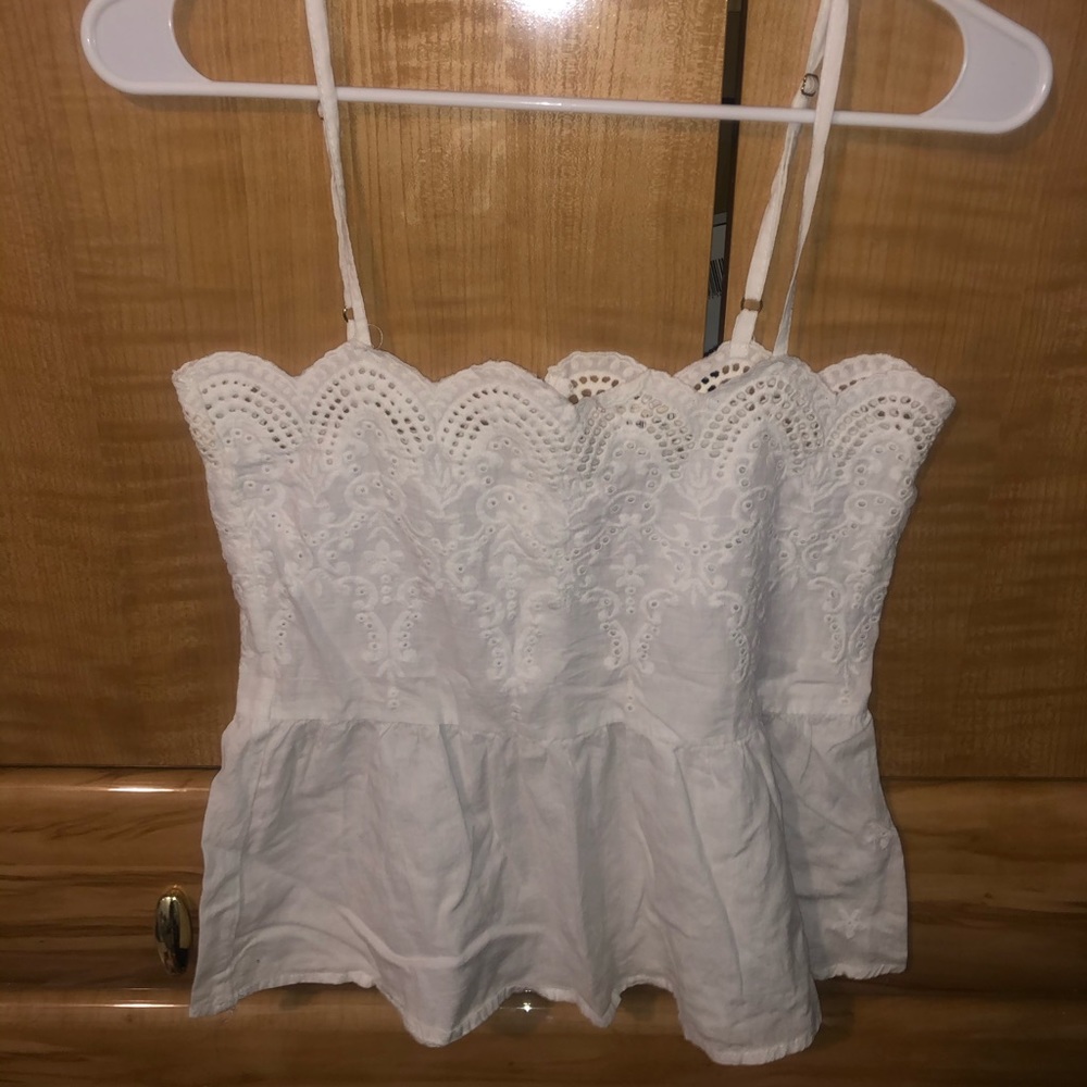 Cute white top